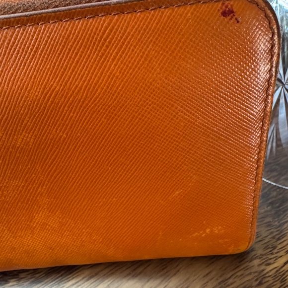 Prada Wallet - Picture 3 of 5